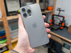 IPhone 15 pro max temiz